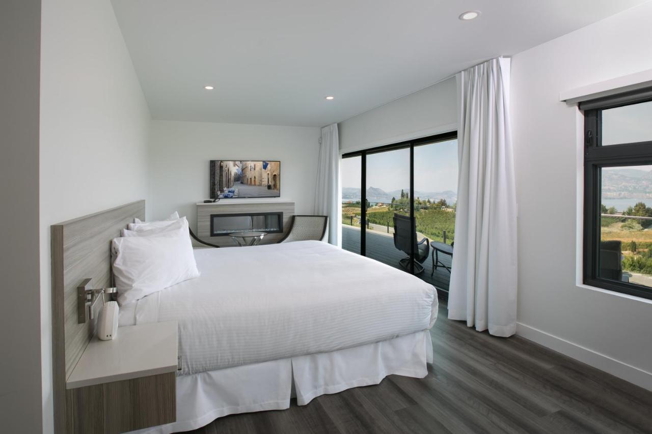 The Inn At Therapy Vineyards Naramata Bagian luar foto