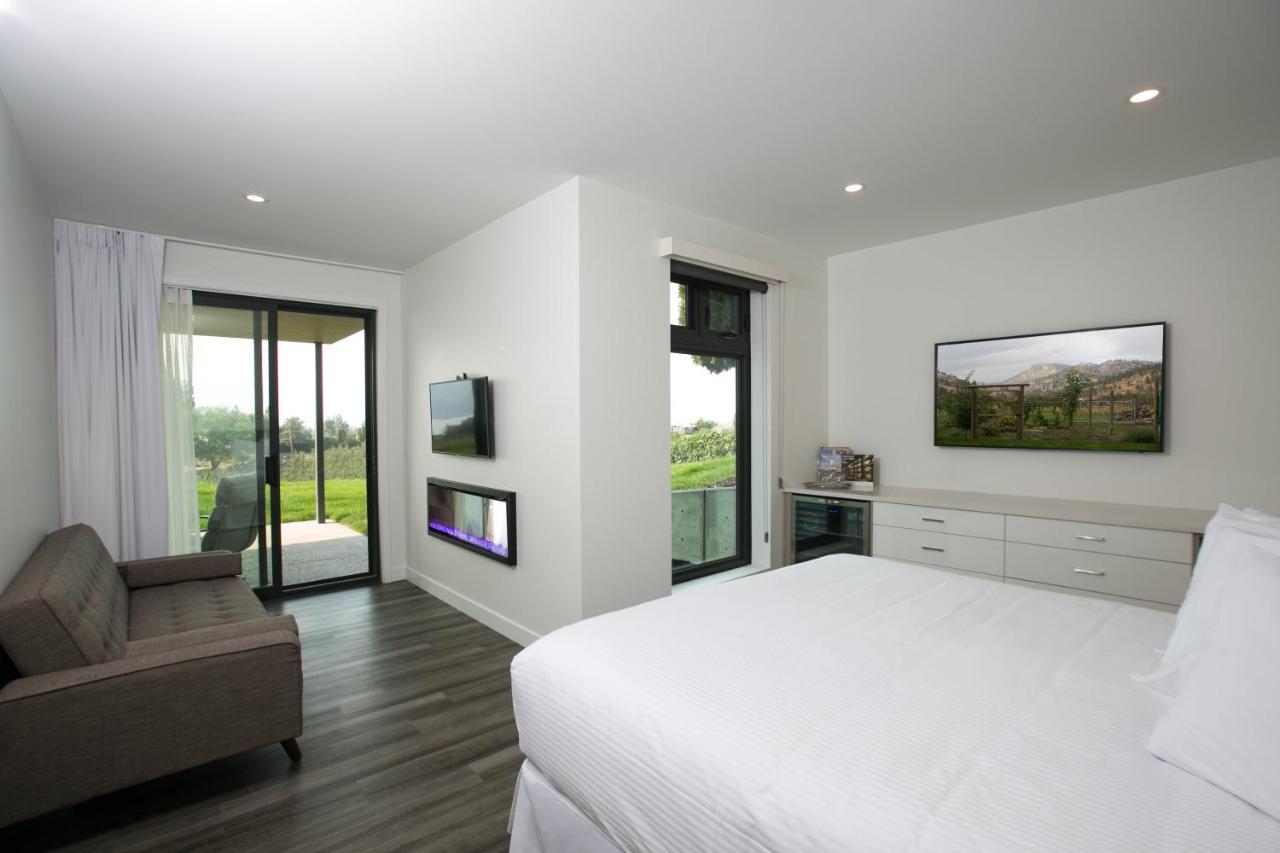 The Inn At Therapy Vineyards Naramata Bagian luar foto