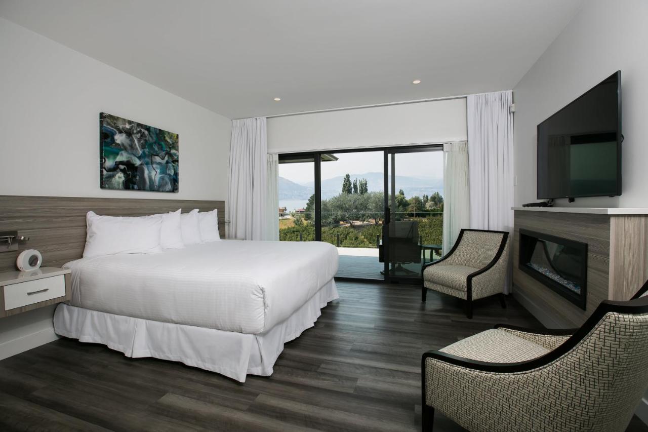 The Inn At Therapy Vineyards Naramata Bagian luar foto